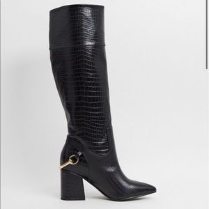 ASOS DESIGN Wide Fit Collins boots in black croc
